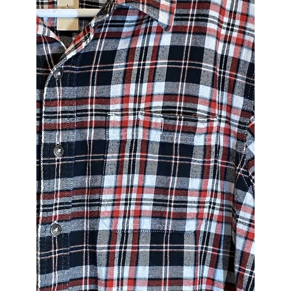 Blue Mountain Men’s Red Black White Plaid Button Down Shirt Size Large - Picture 2 of 5